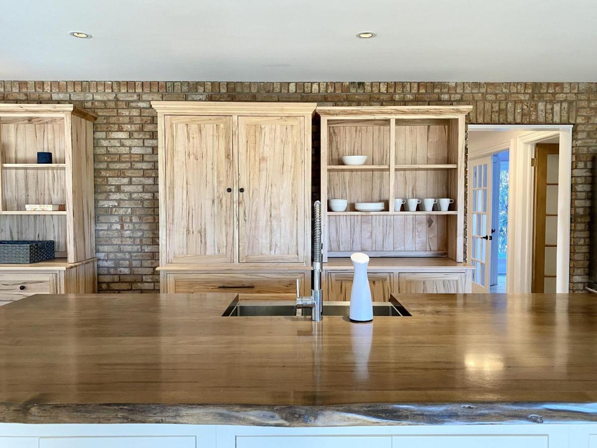 5000+ Sqft Cottage Near Toronto Bolton Buitenkant foto