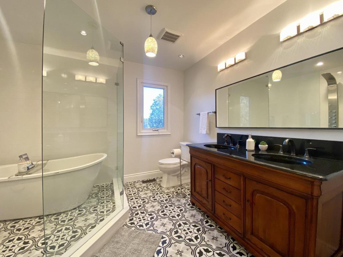 5000+ Sqft Cottage Near Toronto Bolton Buitenkant foto
