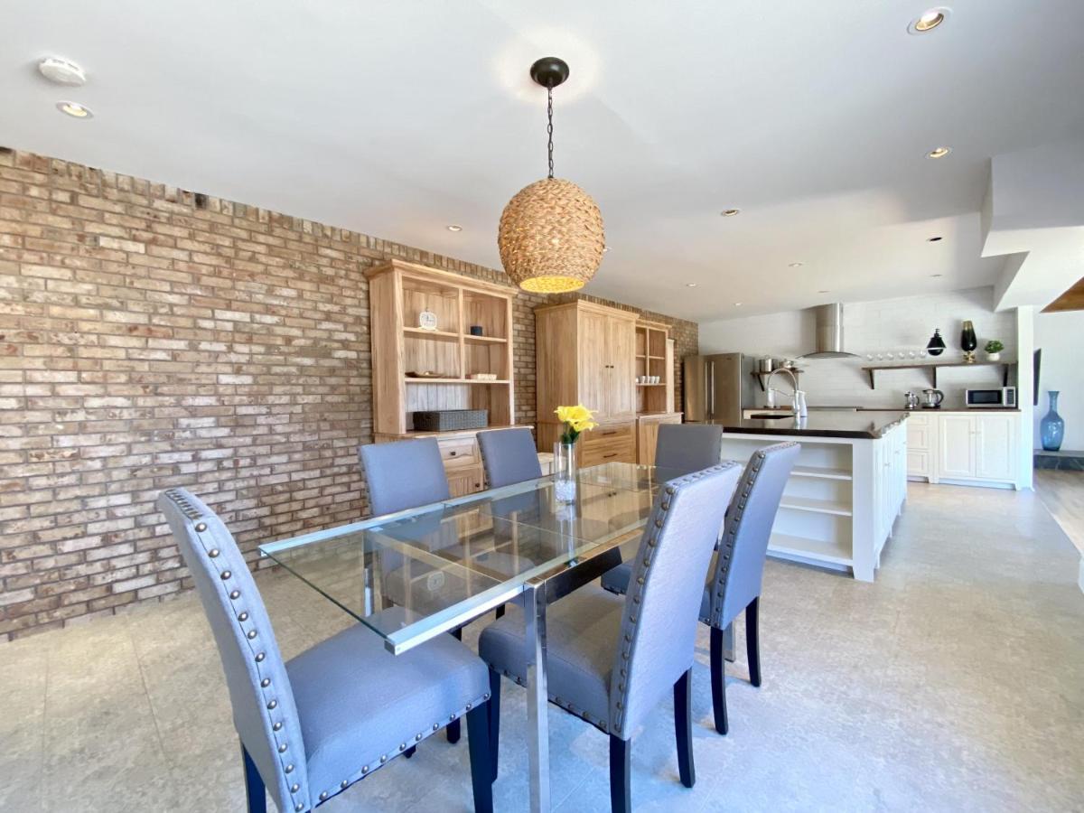 5000+ Sqft Cottage Near Toronto Bolton Buitenkant foto