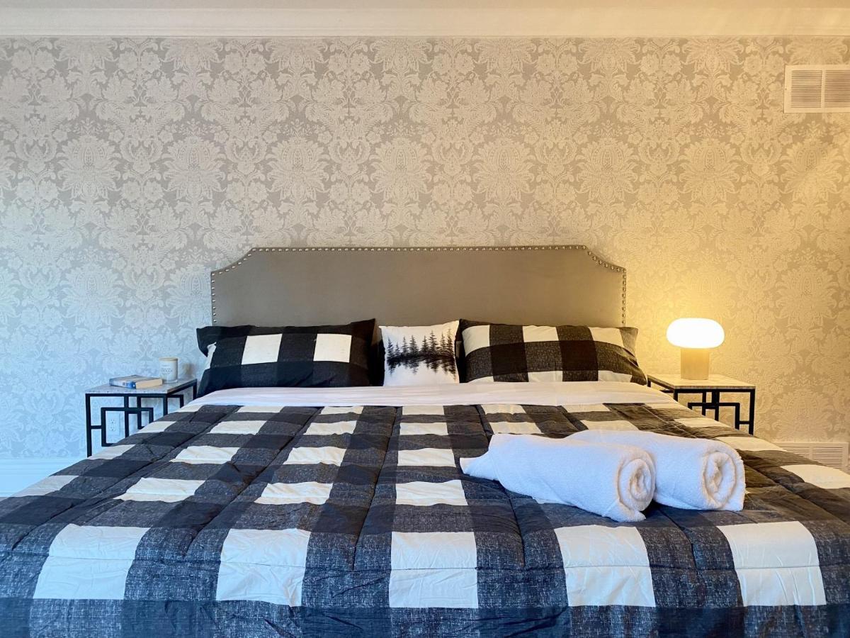 5000+ Sqft Cottage Near Toronto Bolton Buitenkant foto